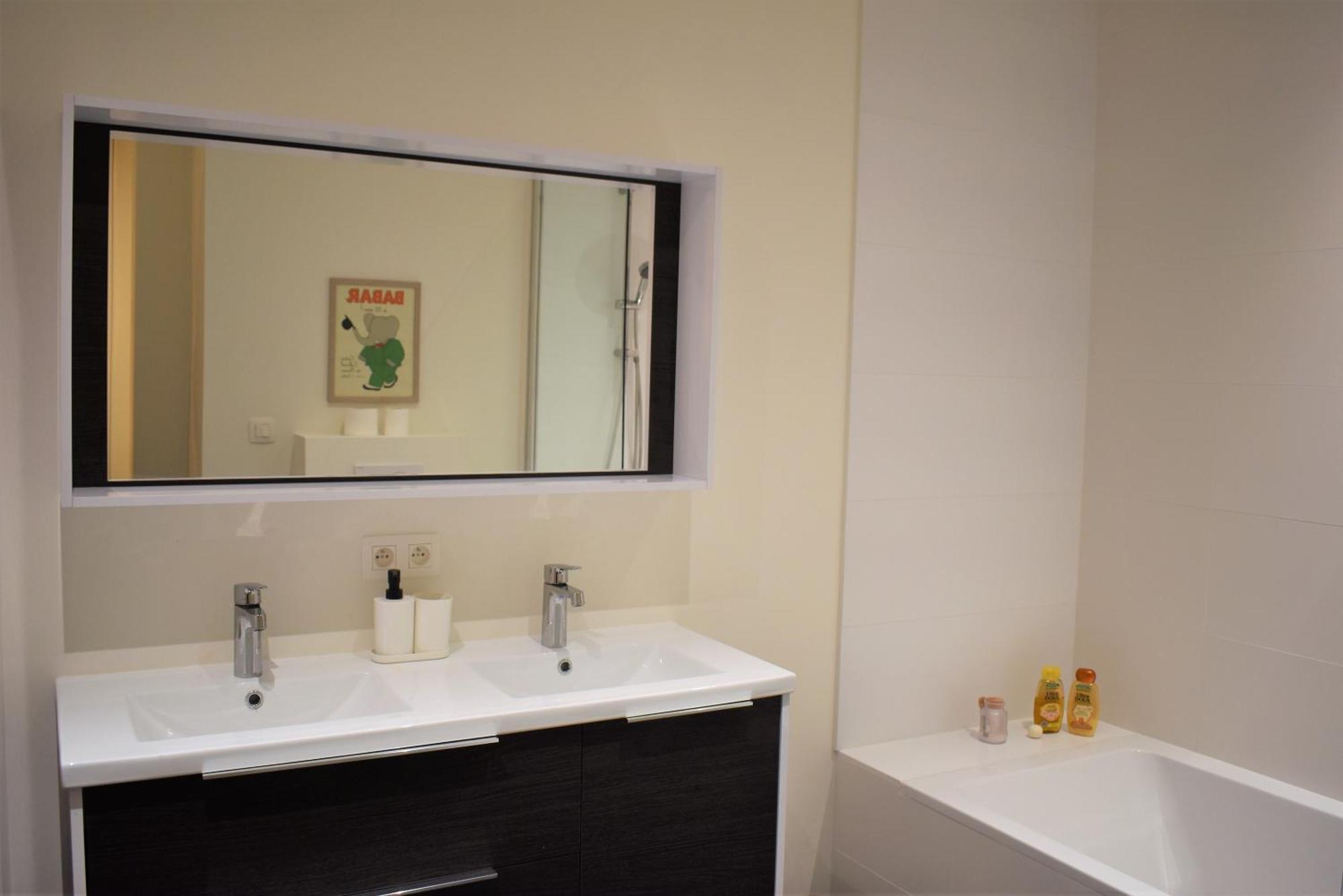 Luxury 2 Bedroom - Antwerp City Centre Exterior foto